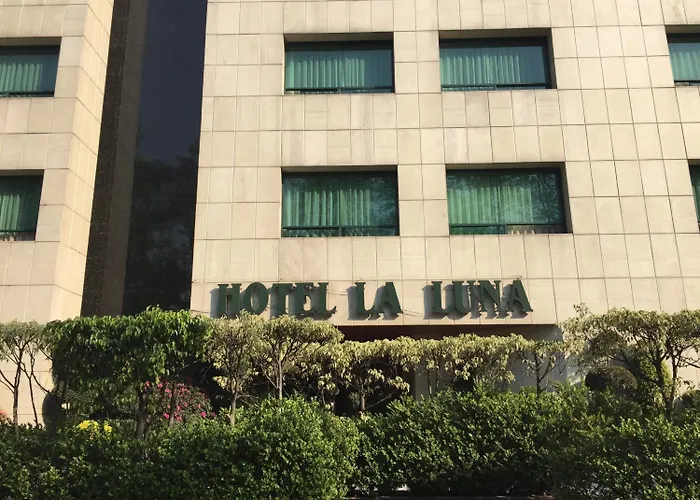 La Luna Hotel 3*