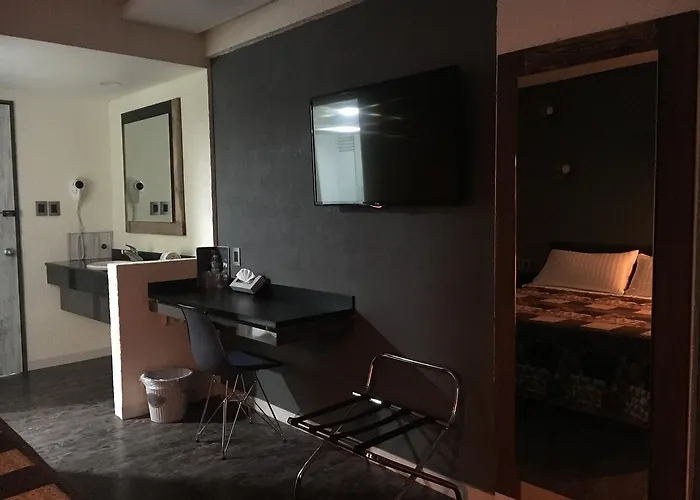 La Luna Hotel 3*